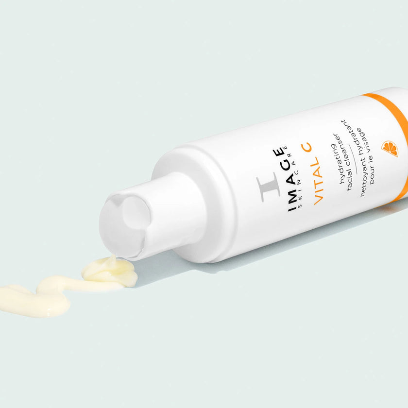 VITAL C feuchtigkeitsspendender Gesichtsreiniger